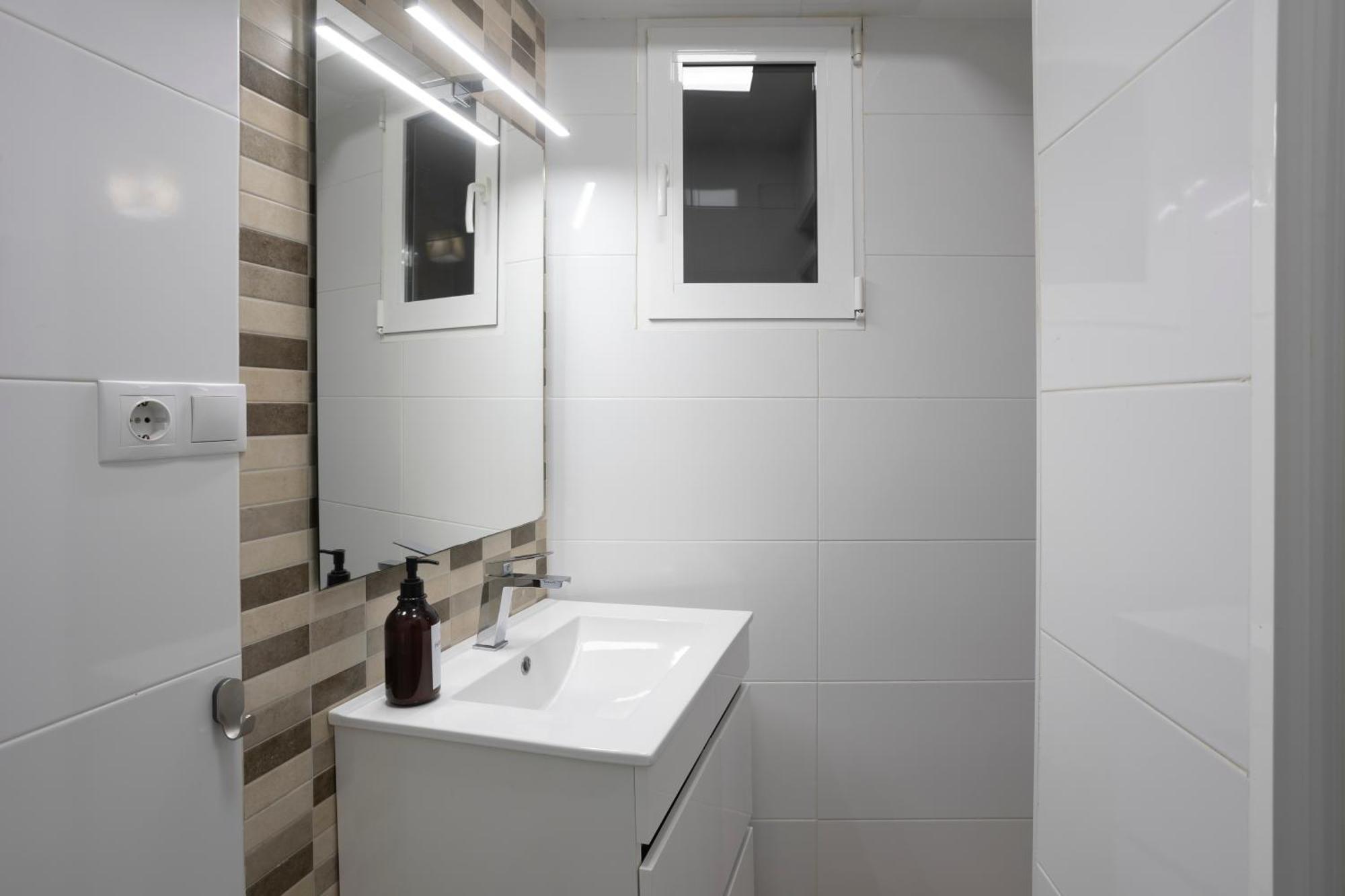Triana Urban Apartment Sevilla Bagian luar foto
