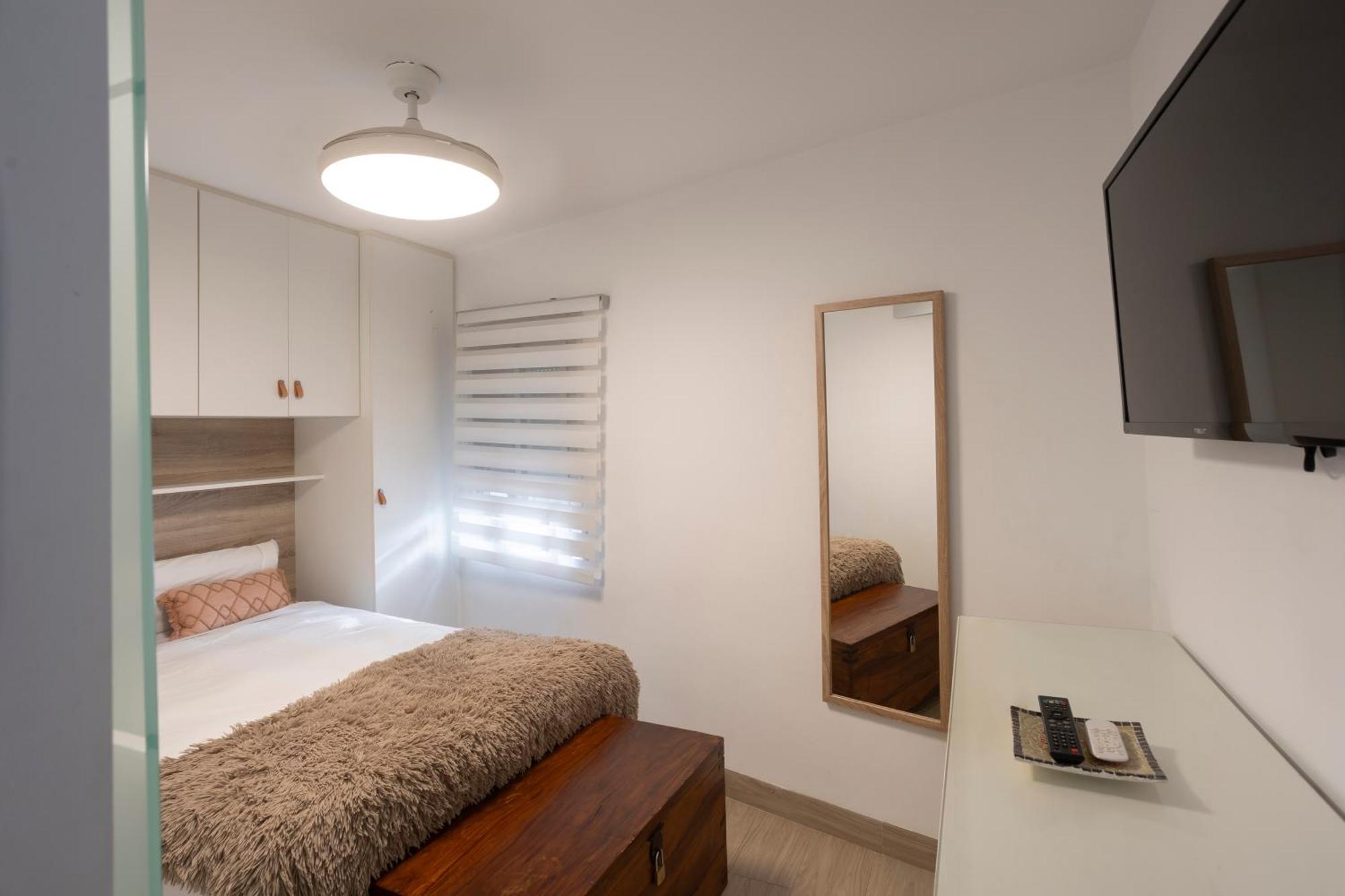 Triana Urban Apartment Sevilla Bagian luar foto